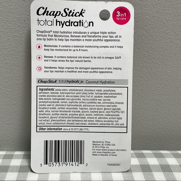 Chap Stick Total Hydration Coconut Hydration Non-Tinted .12 oz - Picture 3 of 7